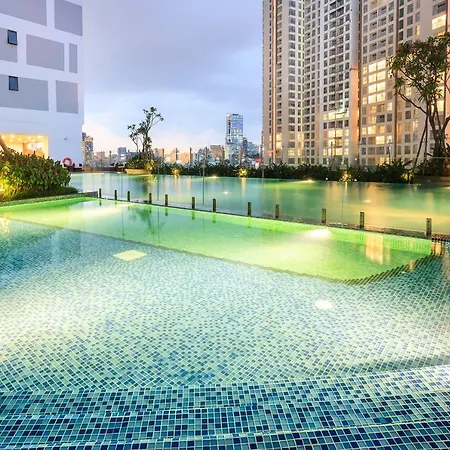 Teeup Home - Infinity Pool Signature